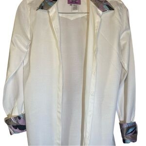 Vintage White Blouse with‎ Patterned Collar